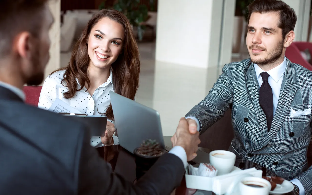 Jak system CRM wspiera zarządzanie relacjami z klientami w rozwoju Twojej Firmy