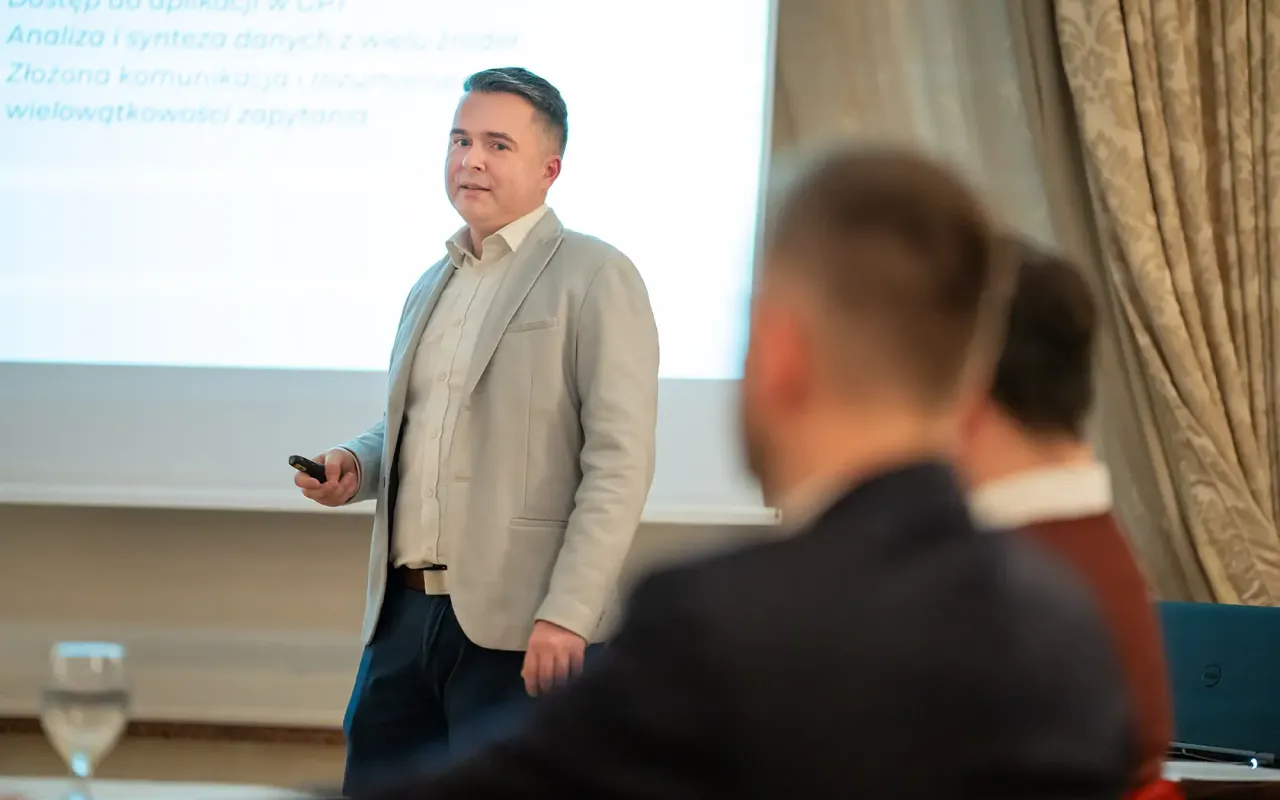 Prelekcje z udziałem CEO Marcetino w 3 miastach w Polsce - Jak sztuczna inteligencja może przyspieszyć rozwój Twojej firmy